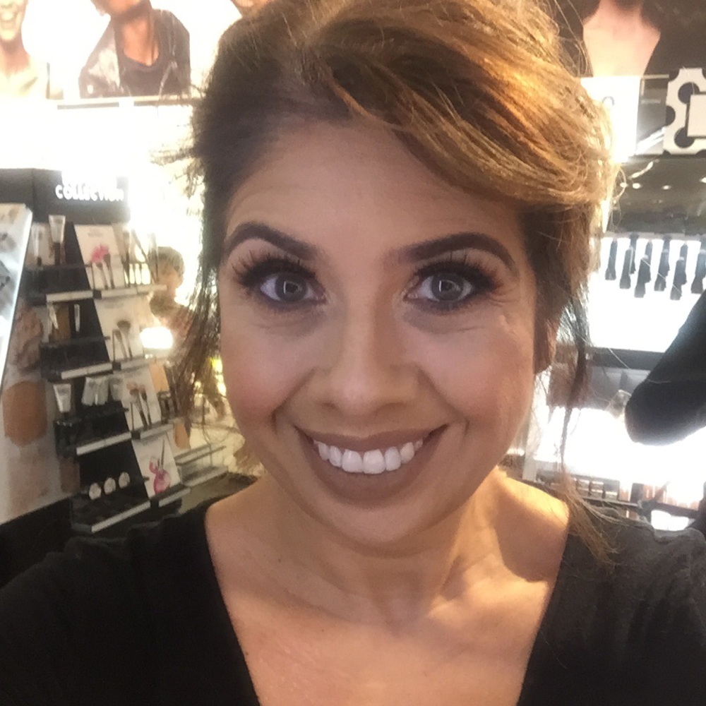 Meet your Posher, Blanca